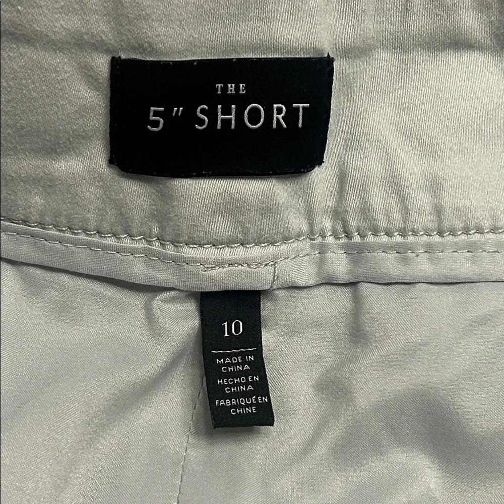 White House Black Market Gray Embroidered WHBM Women's 5” Shorts 10 - Picture 4 of 13